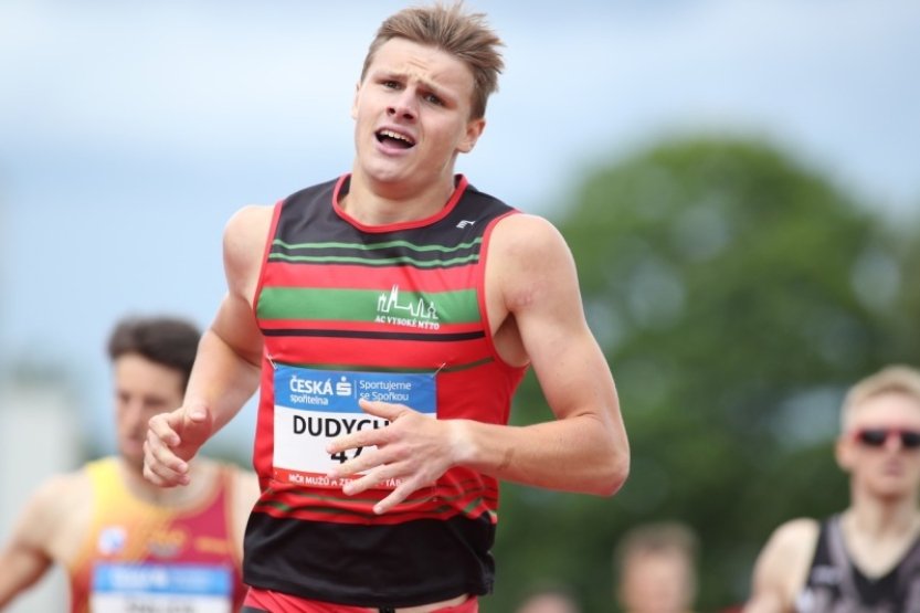 Dudycha v Bydhošti překonal 26 let starý český rekord v běhu na 800 metrů