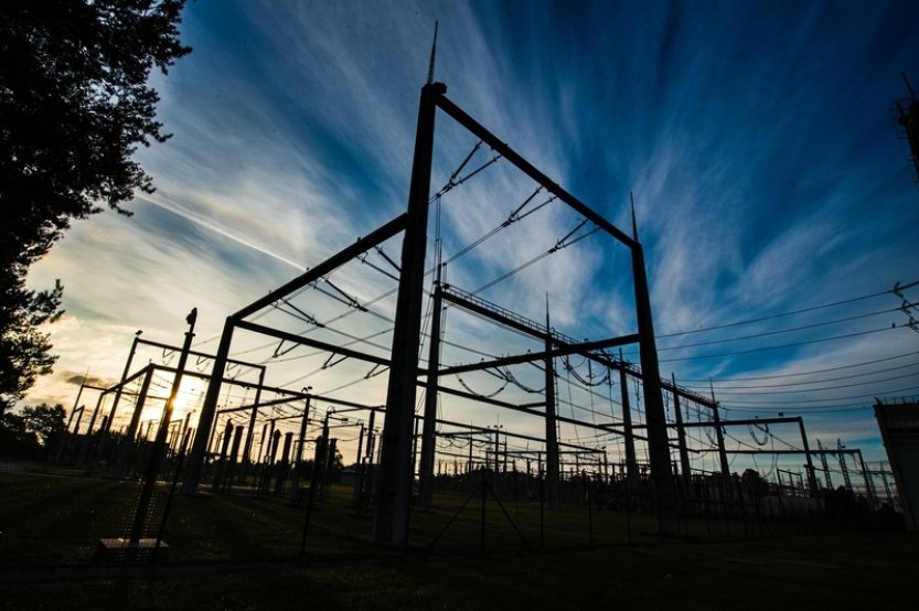 Rozsáhlé části Černé Hory, Chorvatska a Bosny jsou bez elektřiny