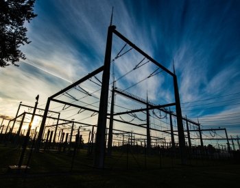 Rozsáhlé části Černé Hory, Chorvatska a Bosny jsou bez elektřiny