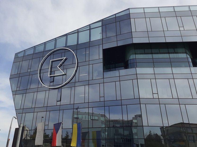 KKCG vydá dluhopisy minimálně za pět miliard korun