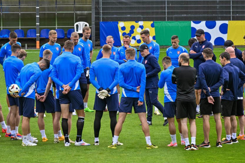 Fotbalisté chtějí v klíčovém duelu o postup s Gruzií uhrát první body do skupiny