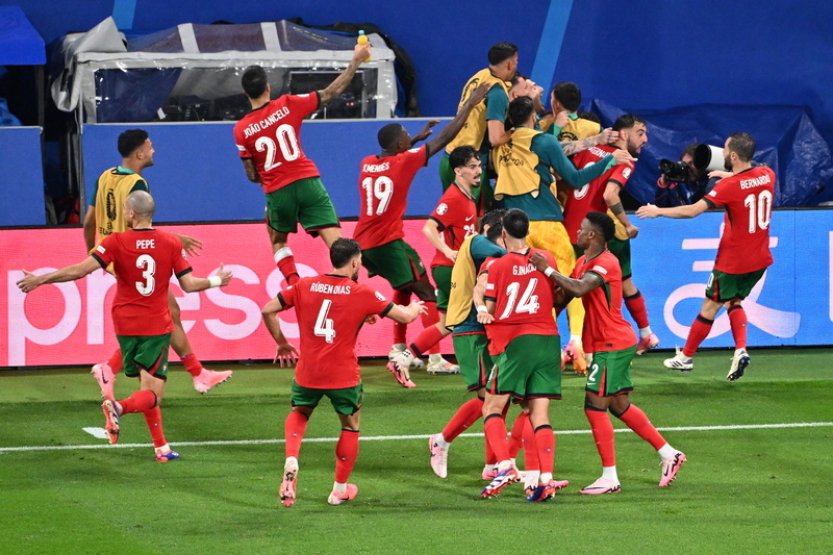 Fotbalisté Portugalska po úvodní výhře nad Čechy vyzvou na ME Turecko