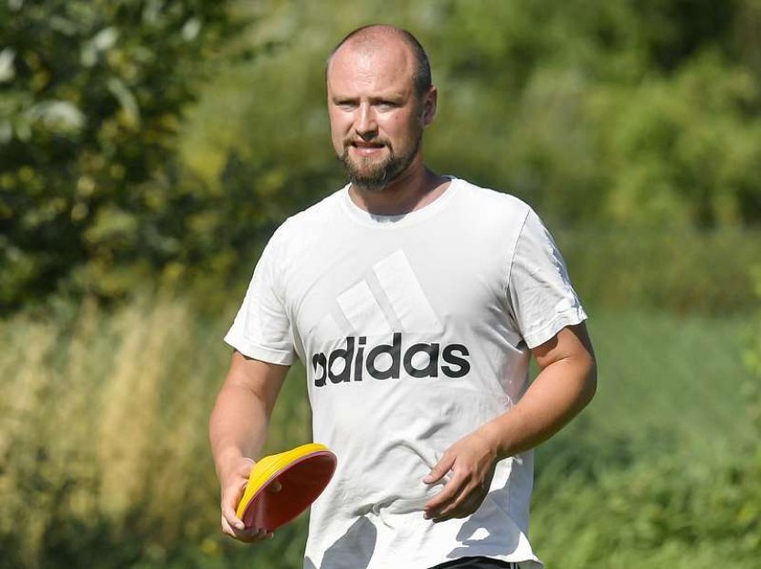 Tátovi během šampionátu do trénování nemluvím, řekl Hašek mladší po Gruzii