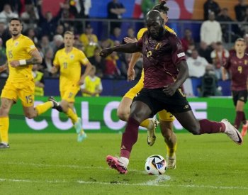 Lukaku třikrát prohrál s videem, smolař šampionátu táhne extrémně hořkou sérii