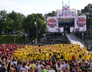 Zahájení dětské olympiády v Č. Budějovicích sledovaly tisícovky lidí