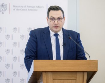 Lipavský: ČR musí kvůli ruské agresi přehodnotit pohled na ekonomické zájmy