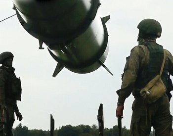 Nejméně čtyři lidé zemřeli a 34 utrpělo zranění při ruském útoku na Pokrovsk