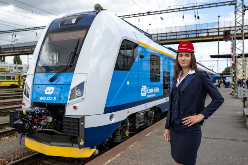 Na tratě v hradeckém kraji vyjede 40 nových jednotek za čtyři miliardy Kč