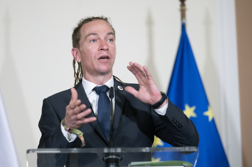 Bartoš: Zavedení nového stavebního zákona a digitalizace se neobejde bez obtíží