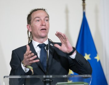 Bartoš: Zavedení nového stavebního zákona a digitalizace se neobejde bez obtíží