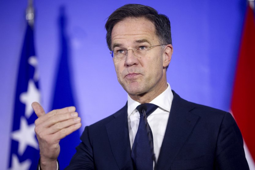 Stoltenberga v čele NATO vystřídá Rutte, potvrdily členské státy