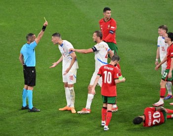 Česko má na ME druhý nejvyšší počet karet, Souček patřil k nejlepším běžcům