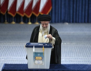 V Íránu začaly prezidentské volby, 60 milionů voličů vybírá nástupce Raísího