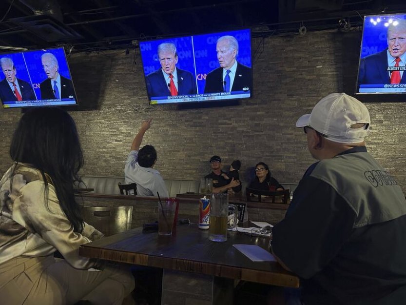 Biden byl v debatě nejistý, Trumpovo vystoupení bylo plné nepravd, píší v USA