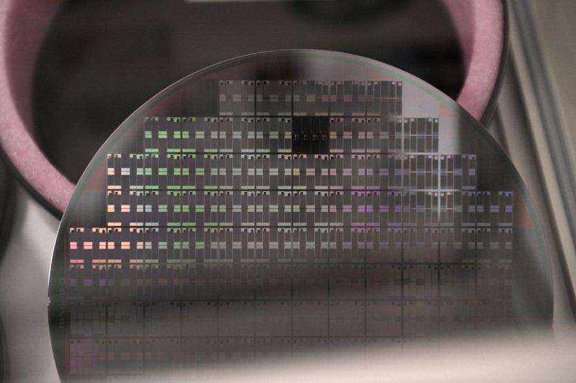 Sněmovna schválila zákon, který má podpořit výrobu čipů v EU