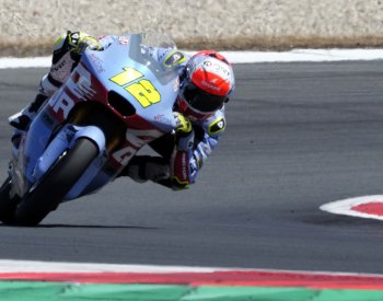 Salač měl v tréninku Moto2 v Assenu těžký pád