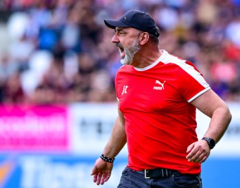 Trenér Slavie Trpišovský utrpěl při nehodě na kole zlomeninu klíční kosti