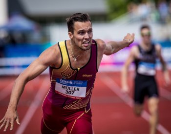 Müller na mistrovství republiky zaběhl olympijský limit na 400 metrů překážek