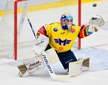 Patera se v NHL přesouvá do Vancouveru, Nosek míří na Floridu, Frk se upsal Calgary