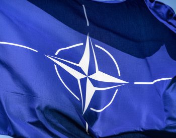 Země NATO podpoří Ukrajinu 40 miliardami eur, na dlouhodobé pomoci se neshodly