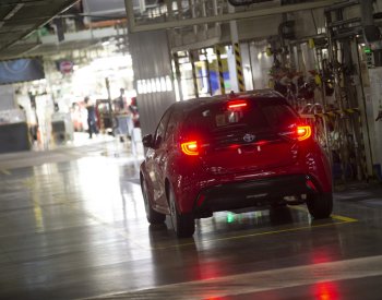 HN: Odboráři Toyoty vypověděli kolektivní smlouvu kvůli přetížení a tlaku