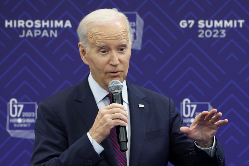 Dohoda o dluhovém stropu zabránila kolapsu, míní Biden