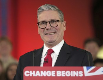 Starmer ujistil Zelenského, že Británie bude nadále podporovat Ukrajinu