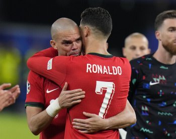 Jsme jako bratři, řekl plačící Pepe o objetí s Ronaldem, ke konci se nevyjádřil