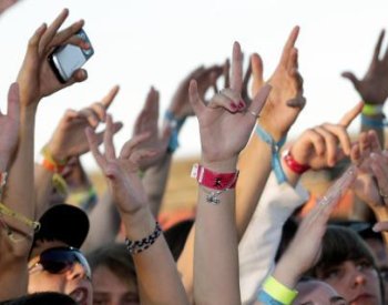 Na festivalu v Jihlavě se zranilo sedm lidí, tlačili se u vchodu do stanu