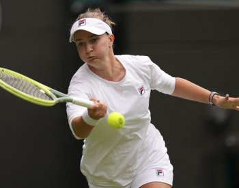 Krejčíková zabojuje proti Collinsové o první wimbledonské čtvrtfinále