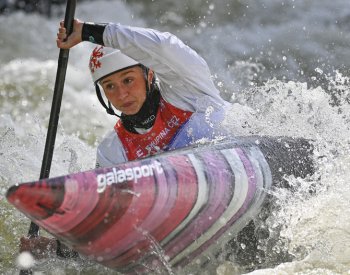 Slalomáři Beková a Novák zakončili MS do 23 let bronzy z kayakcrossu
