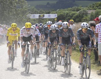 Pogačar pokračoval v kritice defenzivní Vingegaardovy jízdy i ve volném dnu