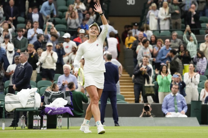 Krejčíková si užila po postupu ve Wimbledonu emoce, naladily ji i české písně