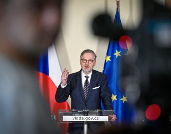 Vláda projedná zákon o kybernetické bezpečnosti či novelu o cestovním ruchu