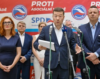 SPD a Trikolora budou ve většině krajů kandidovat s Rajchlovým PRO
