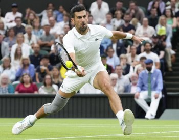 Djokovič bude hrát o desáté wimbledonské finále