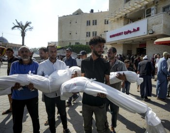 Při izraelském úderu zemřelo podle úřadů v Gaze přes 70 Palestinců