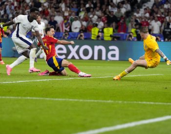 Na ME ve fotbale padalo o téměř půl branky na zápas méně než před třemi lety