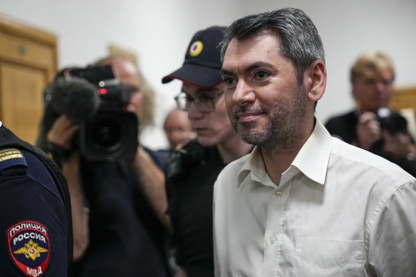 V Rusku zatkli před volbami čelného představitele monitorovacího hnutí