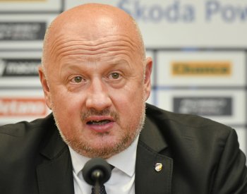 Sezony s přímým postupem do Ligy mistrů jsou moje specialita, žertoval Šádek