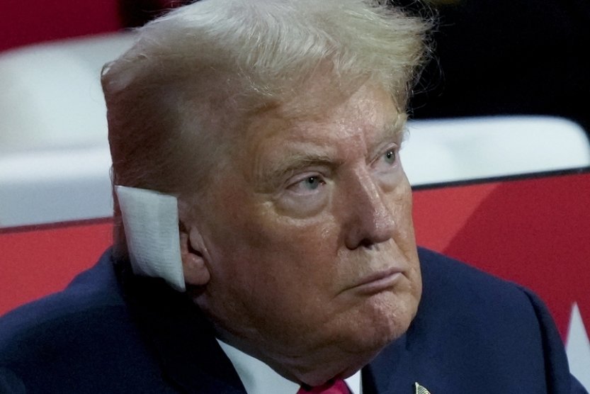 Trump řekl, že by si Tchaj-wan měl obranu platit sám, akcie TSMC oslabily