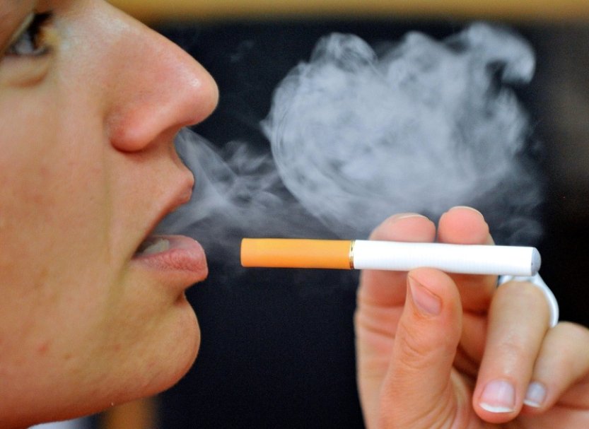 Hygienici varují před jednorázovými elektronickými cigaretami