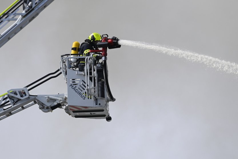 Na českém velvyslanectví v Paříži propukl požár