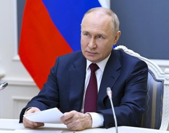 Putin se v Rostově na Donu sešel s vojenskými veliteli včetně Gerasimova