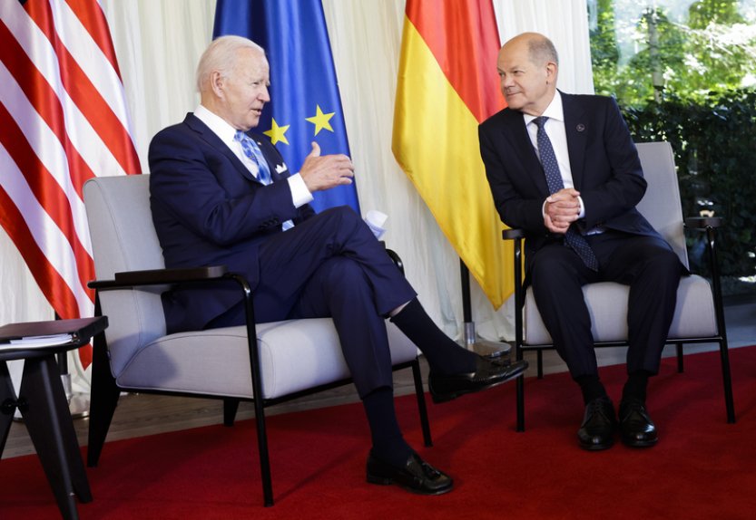 Scholz ocenil Bidenovo rozhodnutí i práci pro USA, Evropu a svět