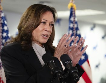 Harrisová chce sjednotit USA a bojovat za právo na potraty