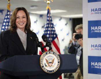 Harrisová už vybrala na kampaň 100 milionů dolarů, uvedl její tým