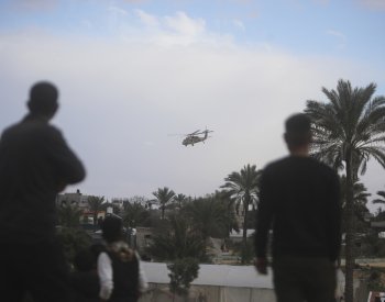 V Chán Júnisu působí izraelská pěchota s odstřelovači, tanky i letectvo