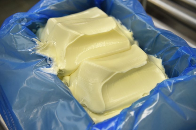 Prouza: Potraviny v ČR by mohly být levnější, brání tomu mj. dominantní výrobci