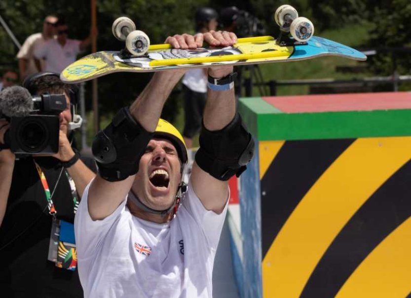 Skateboardistu MacDonalda čeká debut na OH, přitom za týden mu bude 51 let